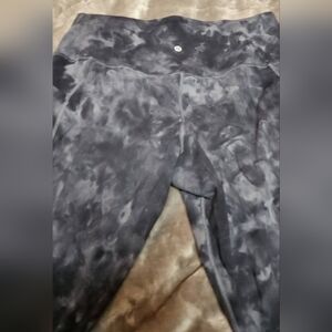 Lululemon Camo 16 Excellent Condition